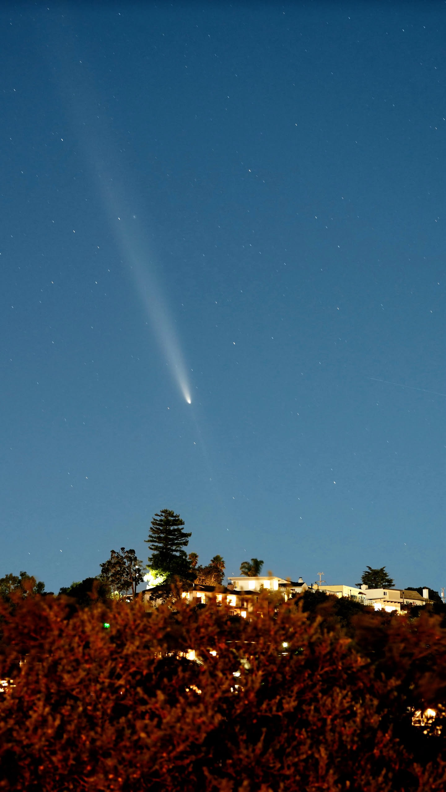 Comet Tsuchinshan-ATLAS